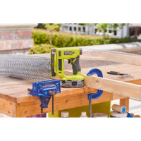 Ryobi ONE+ Аккумуляторный степлер R18ST50-0 без аккумулятора в комплекте 5133004496