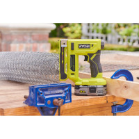 Ryobi ONE+ Аккумуляторный степлер R18ST50-0 без аккумулятора в комплекте 5133004496
