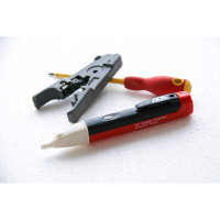 Бесконтактный детектор напряжения ADA ZAC 1000 А00106