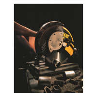 Монтажная пила DEWALT DW 872