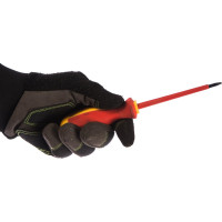 Диэлектрическая шлицевая отвертка 4х100мм Энкор 19691