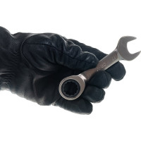 Комбинированный ключ Дело Техники трещоточный короткий 17мм 515617