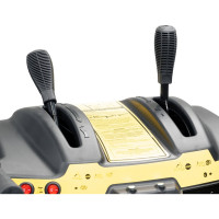 Бензиновый снегоуборщик CHAMPION ST1376E