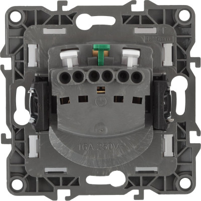 Розетка ЭРА 12-2102-01 2P+E Schuko со шторками, 16A-250В, IP20, белый Б0014687
