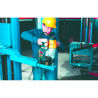 Сверлильный станок DEWALT DWE 1622 K