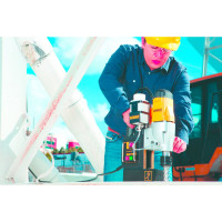 Сверлильный станок DEWALT DWE 1622 K