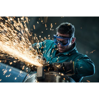 Закрытые защитные очки UNIVET с покрытием Vanguard Plus 601.00.77.00