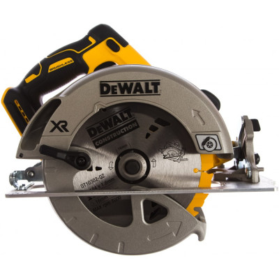 Дисковая пила Dewalt DCS570NT