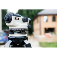 Оптический нивелир ADA BASIS + штатив Light S + подарок Staff3 А00117_К