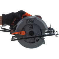 Дисковая пила Black+Decker CS1550