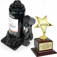 Домкрат 6 тонн в кейсе БелАК БАК.10043