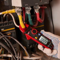Клещи токовые UNI-T UT210D 00-00001777 13-0008