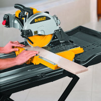 Плиткорезный станок DEWALT D24000