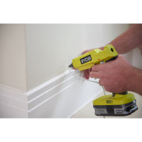 Ryobi ONE+ клеевой пистолет R18GLU-0 без аккумулятора в комплекте 5133002868
