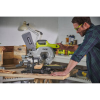 Ryobi ONE+ Аккумуляторная торцовочно-усовочная пила R18MS216-0 без аккумулятора в комплекте 5133003597