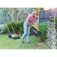 RYOBI ONE+ Газонокосилка 33cm; 1x аккумулятор 4.0Aч RLM18X33B-40 5133004306