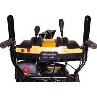 Бензиновый снегоуборщик CHAMPION ST1170E