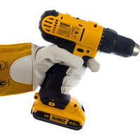 Дрель-шуруповерт DEWALT 2.0 Ач DCD771D2