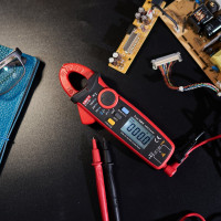 Клещи токовые UNI-T UT210E 00-00001778 13-0009