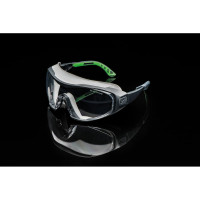 Защитные закрытые очки UNIVET с покрытием Vanguard Plus 6X1.00.00.00