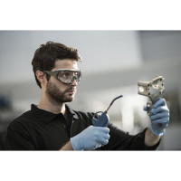 Защитные закрытые очки UNIVET с покрытием Vanguard Plus 6X1.00.00.00