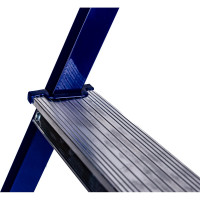 Стальная стремянка Алюмет облегченная 4 ступени. Серия M8304