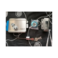 Накладной электромеханический замок Falcon Eye FE-2369, универсальный, с блокировкой кнопки 00-00010875