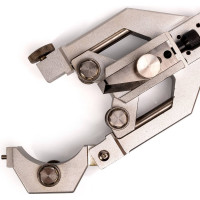 Инструмент для разделки кабеля из сшитого пэ КВТ КСП-65 63024