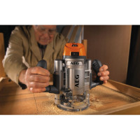 AEG Фрезер MF 1400 KE 4935411850