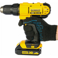 Аккумуляторная дрель-шуруповерт DEWALT DCD 771 C2