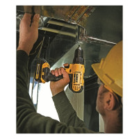 Аккумуляторная дрель-шуруповерт DEWALT DCD 771 C2