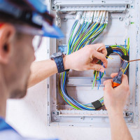 Изолента AVIORA ПВХ, 15 мм, 20 м, черная 305-004