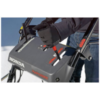 Бензиновый снегоуборщик HONDA HSS 760A ETD