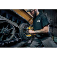 Импульсный гайковерт DEWALT DCF899N