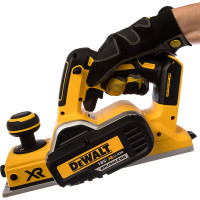 Бесщеточный рубанок DEWALT DCP580N