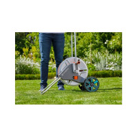 Металлическая тележка для шлангов GARDENA AquaRoll M 18541-20.000.00