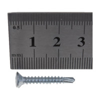 Оконный саморез Метизный двор 3,9x25 сверло, белый, 15 шт. 4690441018427