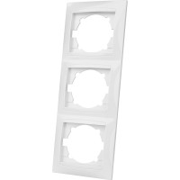 Трехпостовая вертикальная белая рамка TDM ELECTRIC Лама SQ1815-0034