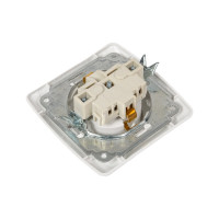 Розетка с защитными шторками, белая 2П+З 16А 250В TDM ELECTRIC Онега SQ1805-0011