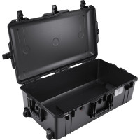 Защитный кейс Pelican Air 1615 черный пустой 016150-0011-110E