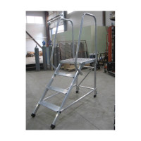 Лестница MEGAL подмости ЛП-0,6 с двумя поручнями 051802