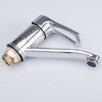 Смеситель для кухни Ekko с гайкой E45701