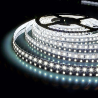Светодиодная лента Elektrostandard 2835 12V 120Led 9.6W IP65 6500K холодный белый a052851