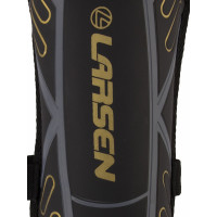 Футбольные щитки с защитой голеностопа Larsen 6890N черный, размер L 4690222137330