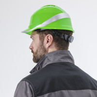 Защитная строительная каска Delta Plus DIAMOND VI WIND из ABC с вентиляцией зеленого цвета DIAM6WTRVEFL
