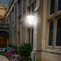 Садово-парковый светильник Apeyron светодиодный, настенный, 8Вт, 4-х гранный, 720Лм, 6500К, пластик 11-176