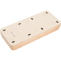 Розетка Intro Quadro 2-205-11 без заземления трехместная 3x2P, 16А-250В, IP20, открытая установка, сосна, Б0053817