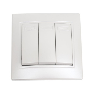 Выключатель Intro Plano 1-106-06 тройной, 10А-250В, IP20, СУ, перламутр, Б0053797