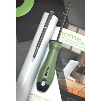 Крестовая отвертка DELI HOME SERIES GREEN HT1205L PH1x100мм эксклюзивный дизайн, софттач пластик 130287
