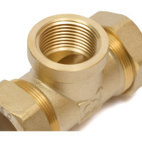 Тройник KOFULSO труба-внутренняя резьба-труба BIT25